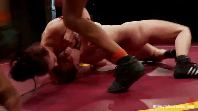 Cute Girls Tangle on Tatami Mat in Steamy Lesbian Playtime Fun