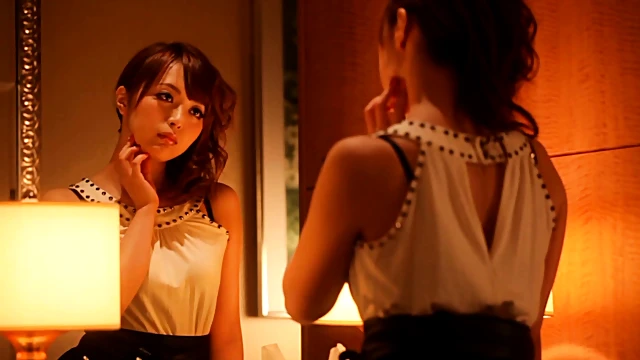 Seductive Asian Beauty Gives Blowjob Before Getting Cunt Pounded Hard