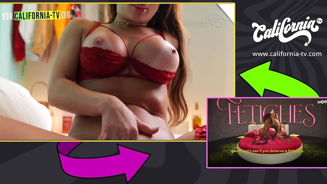 Blonde Slut Fucks Hot Brunette Pussy With Big Rubber Cock Expertly