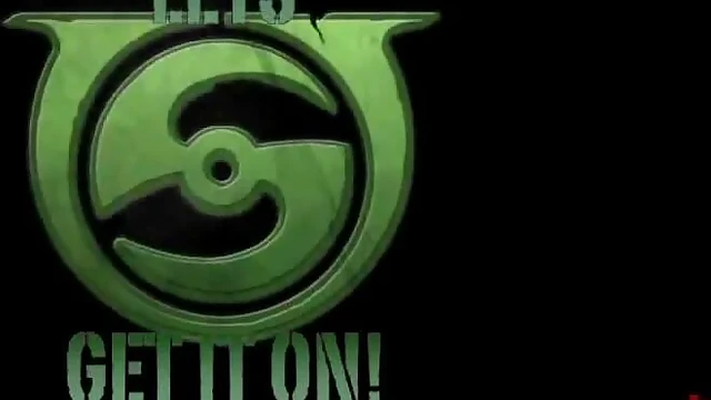 Sexy Bryn & Izamar Enjoy Strap-On Action On Traditional Tatami