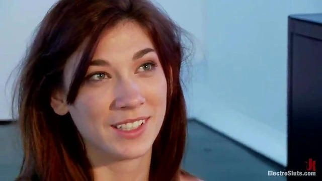 Passionate Brunette Licks Blonde Pussy for Sensual Electrifying Fun