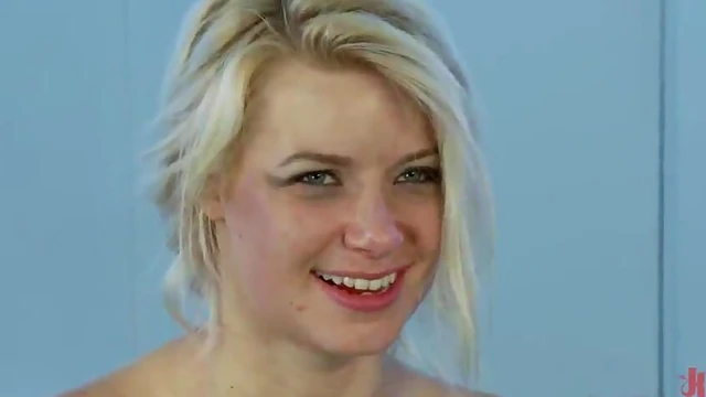 Sultry Sex Goddess Anikka Albrite Plays With Dildo Before Getting Toyed Deeply