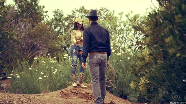 Ryan Madison & Jenna J. Foxx Seduce Each Other in Steamy Sex Scene