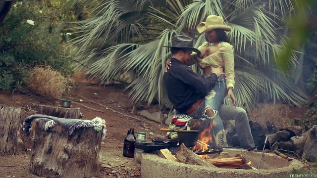 Ryan Madison & Jenna J. Foxx Seduce Each Other in Steamy Sex Scene