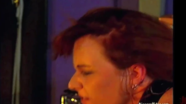 Nina Hartley Loves Hot Spankings & Dildo Pleasing Sex Games