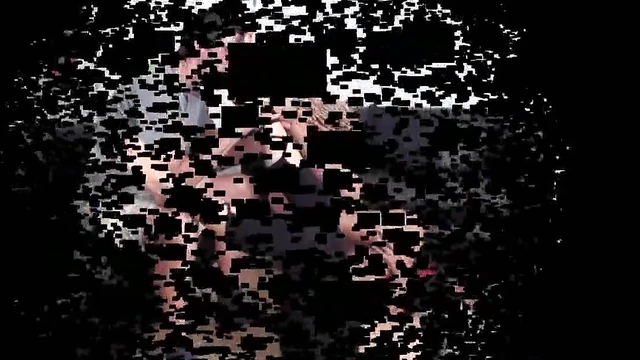 Foot Worship Fantasy: Seductive Babe Gives Intimate Toe Play Delight