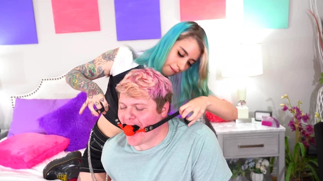Blue-Haired Pearl Sage Straps On Toy to Fuck Horny Guy Deeply
