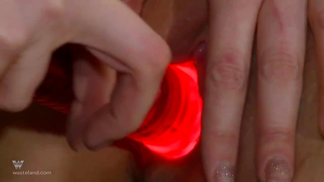 Hot Wax Mistress Whips Her Slave Until He Screams Loudly