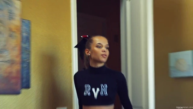 Seductive Liza Rowe Falls For Naked Dude's Charms, Sparks Hot Shagging