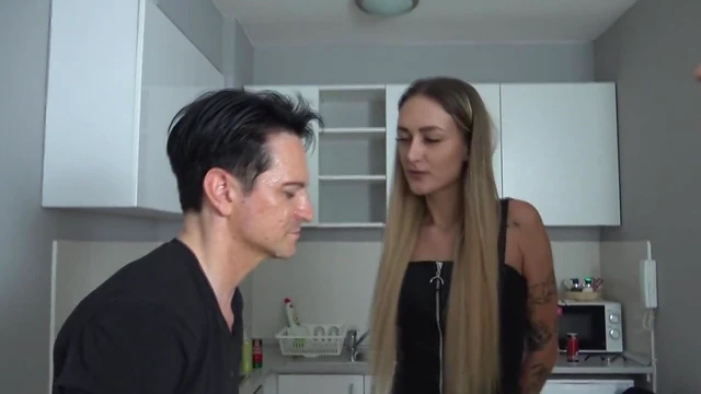 Giantess Dominates Her Lover by Spitting Before Rough Oral Encounter