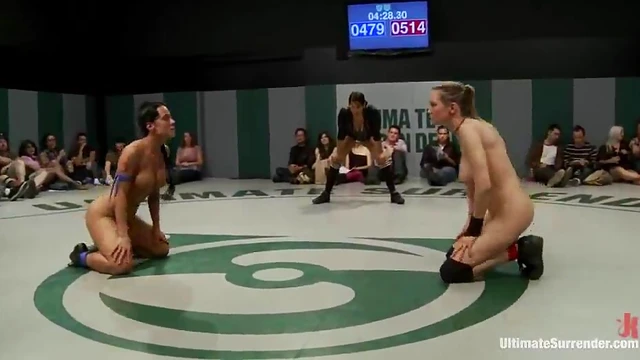 Passionate Lesbians Wrestle on Tatami Mat Before Wild Sex Orgasm