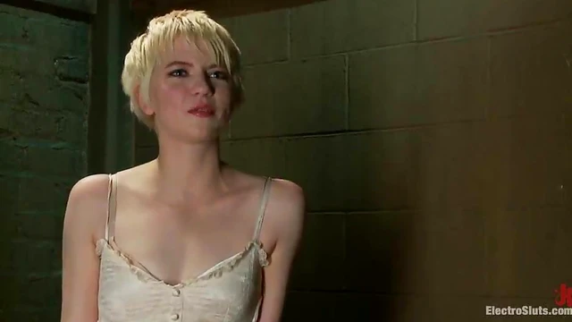 Submissive Blonde Alani Pi Enjoys Lesbian Bondage Pleasure Ride