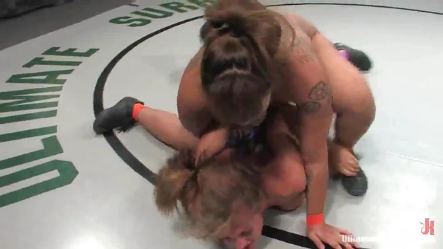 DragonLily & Gwen Diamond Fuck Passionately Post-Savage Catfight Battle