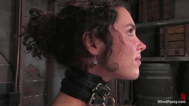 Sandra Romain Fucks Aster's Ass Hard With Strapon For Extreme Pleasure