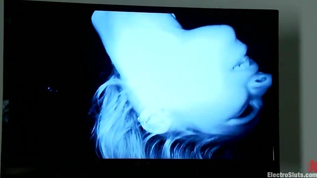 Lesbian Domme Brutally Fists Submissive Redhead's Pussy Until She Cries Out Loudly