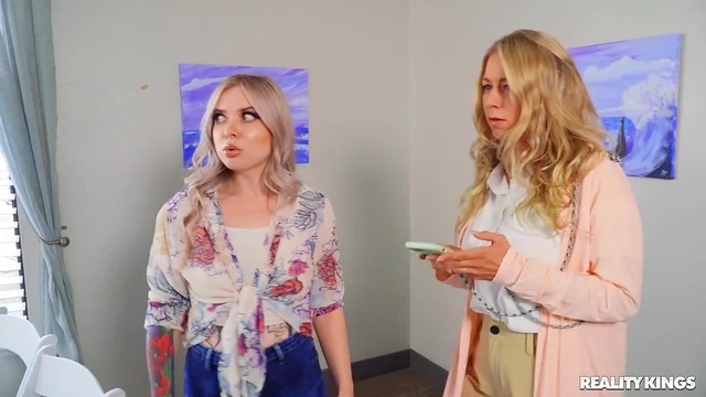 Hot Interracial Sex With Curvy YumTheeBoss's Booty In HD Quality Video