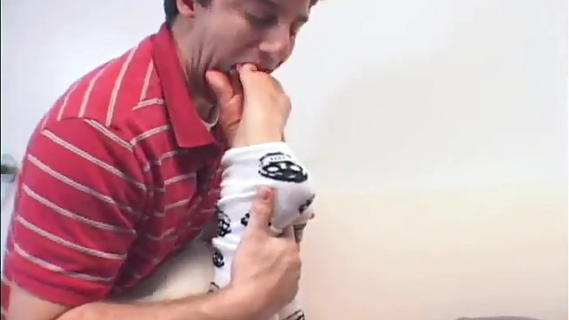 Cute Girl's Toes Get Worshiped and Sucked by Foot Fetish Guy