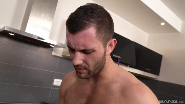 Sultry Mature Eva Gets Fucked Hard After Kitchen Floor Blowjob Seduction