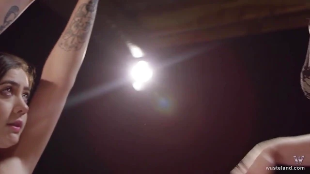 Erotic Night as Hunter's Sexy Girlfriend Takes Her Desires Up Notch