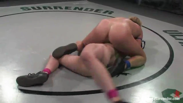 Lesbian Fury: Pinky & Vendetta Fight, Fuck Roughly After Fiery Clash