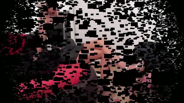 Lady Isa Commands Slave Joschi’s Passionate Submission in Bed