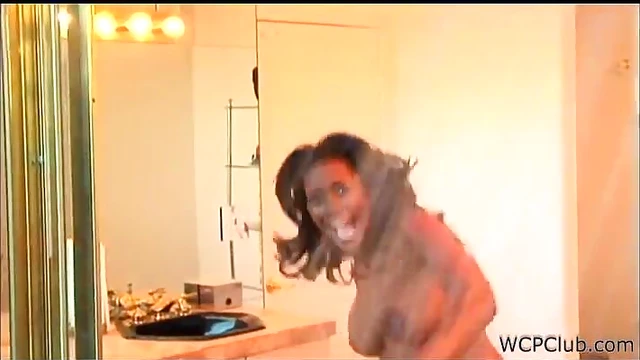 Ebony Real Estate Agent Gets Fucked Hard For Closing Deal