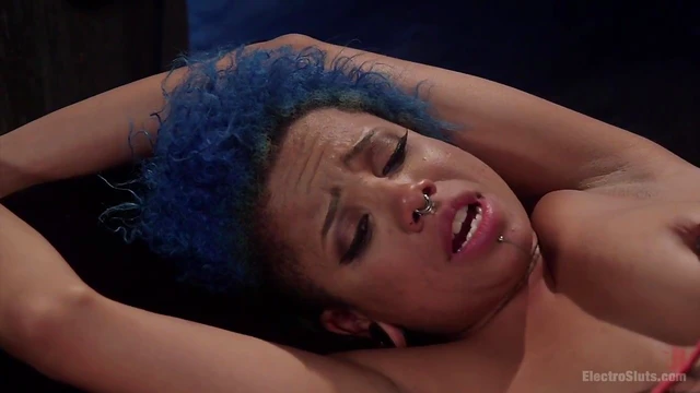 Daisy Ducati Ties Up Blue-Haired JessCreepShow for Brutal Torture Pleasure