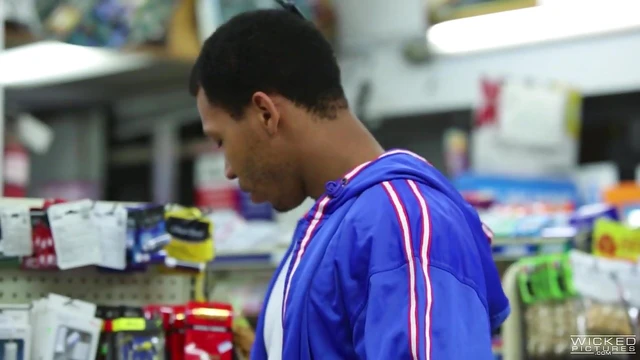 Ebony Temptress Kira Noir Craves Hard Cocks To Plow Her Boots