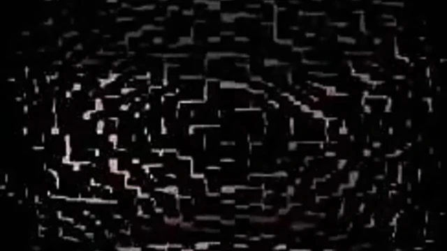 Seductive Nylon-Toe Tease Leads to Sultry Blowjob Action