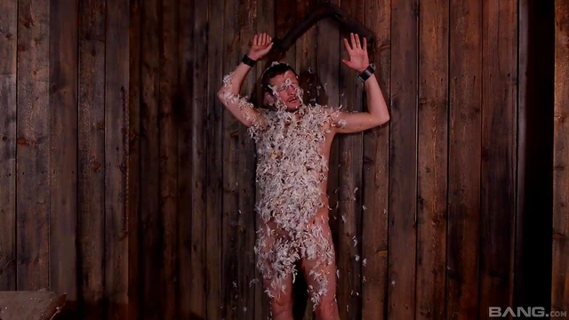 Passionate Jasmine Jae Gets Her Pussy Pounded Hard Until They Cum Together