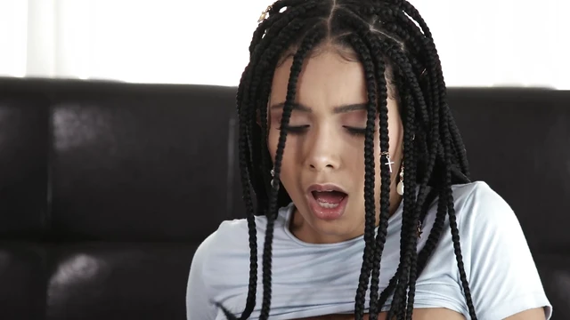 Fit Roommate Aaliyah Hadid Gives Smooth Bedtime Fuckathon Delight