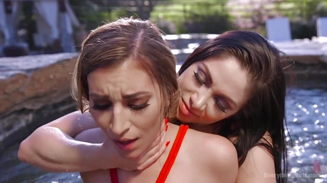 Sensual Moka Mora Thrills With Toys & Fingers in Hot Double Penetration