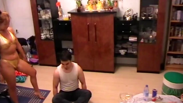 Head Kicks Deliver Pleasure & Pain to Submissive Slave Richie's Body