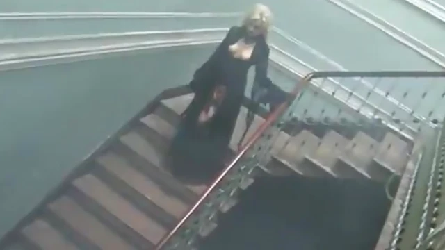 Sultry Syren Sexton Dominates Slave's Passionate Fuck Fest