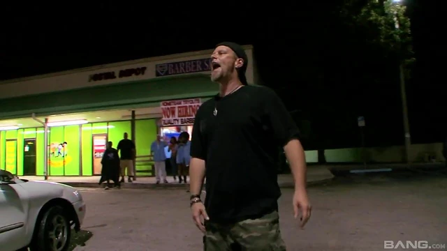 Toni Sweets Gets Her Wet Pussy Fucked Hard by Barber's Cock