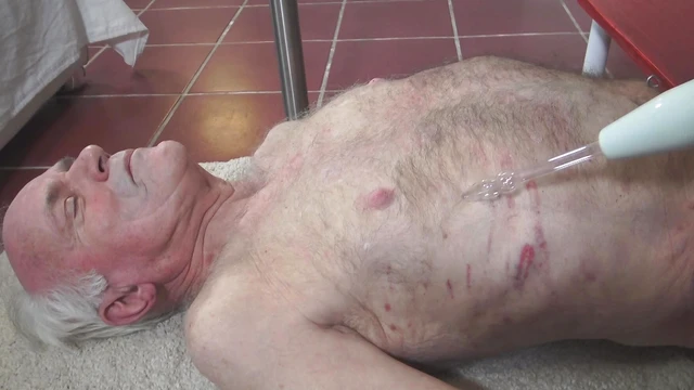 Madame Carla Dominates Submissive Man's Pleasure With Skillful Control