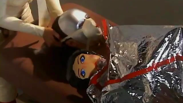 Juicy Muff Gets Savagely Fucked by Glamorous Princess in White Leather