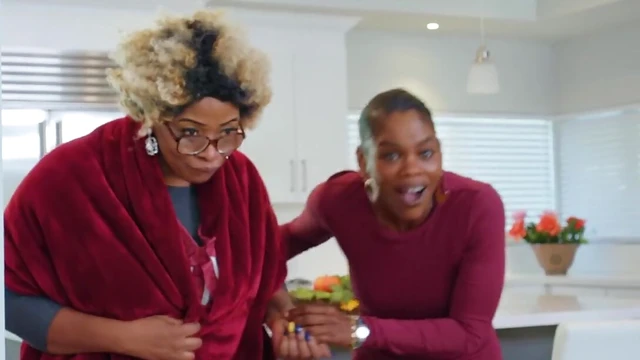 Sultry Ebony Goddess Sarah Banks Teases Her Cream-Drenched Pussy