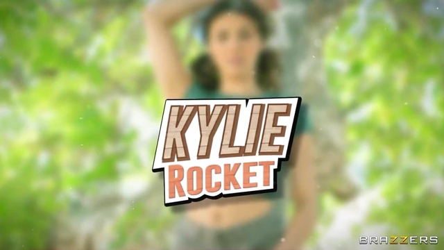 Well-endowed dude bangs eager sluts Lala Ivey & Kylie Rocket intensely