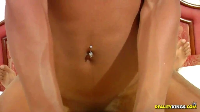 Sizzling Wild Ebony Babe Gets Hammered Hard from Behind