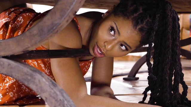 Hot Ebony Star Kira Noir Gets Hardcore Interracial Fuck Fest