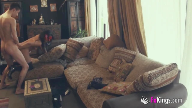 Sexy Coto and Nubeazul Enjoy Naughty Moments Naked On The Sofa