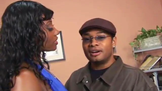 Curvy Long-Haired Ebony Shows Off Her Sexy Ass Clad in Tiny Thong