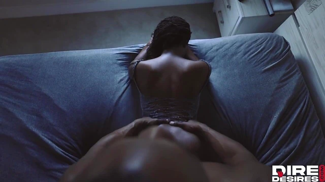 Cadence Jones Seduces with Hot Blowjob & Irresistible Pussy Play