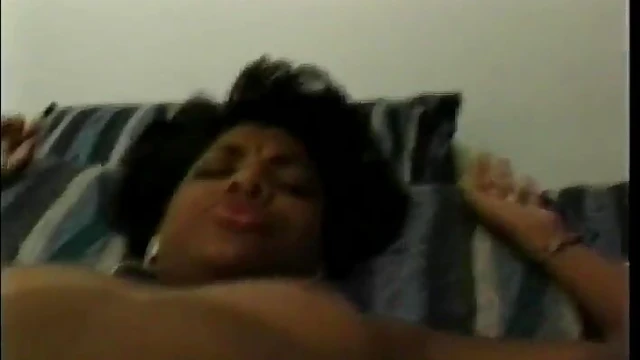 Passionate Guy Fucks Ebony Pussy Close-Up Before Giving Her Wet Spotting Blowjob