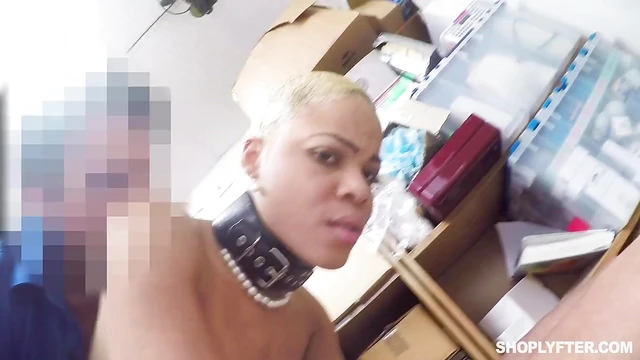 Seductive Blonde Arie Faye Bangs Security Guard in Office Encounter