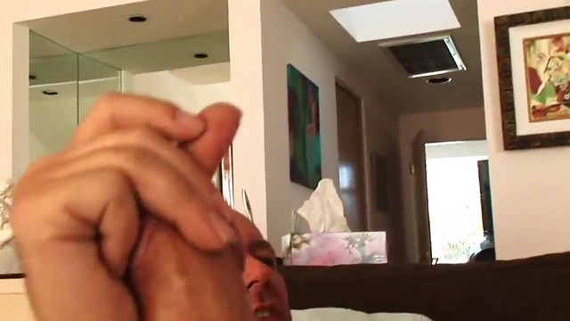 Ebony Babe Gets Anal Fucked Till He Crams His Cum On That Booty