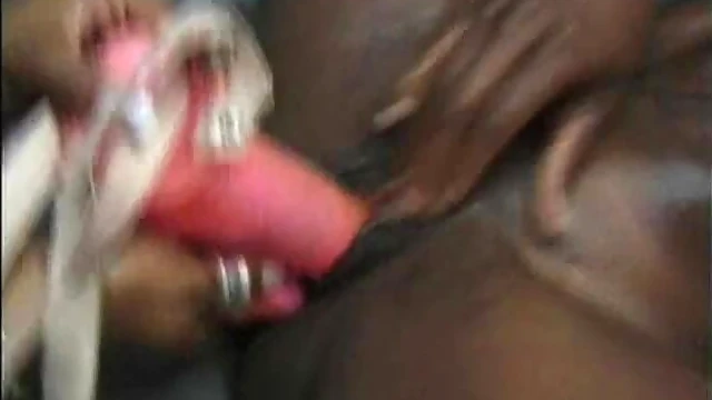 Sexy Black Lovers Explore Passionate Lesbiantimes Together on Back Seat Ride