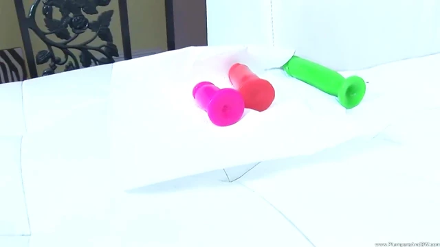 Ebony Lesbian With Curvy Booty Gets Fucked Hard by Massive Toy Vibrator