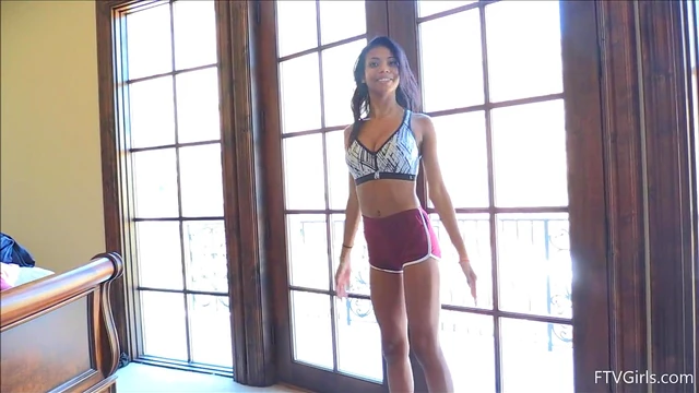 Sexy Ebony Babe Nia Models Outfits & Seduces Her Partner For Steamy Sex